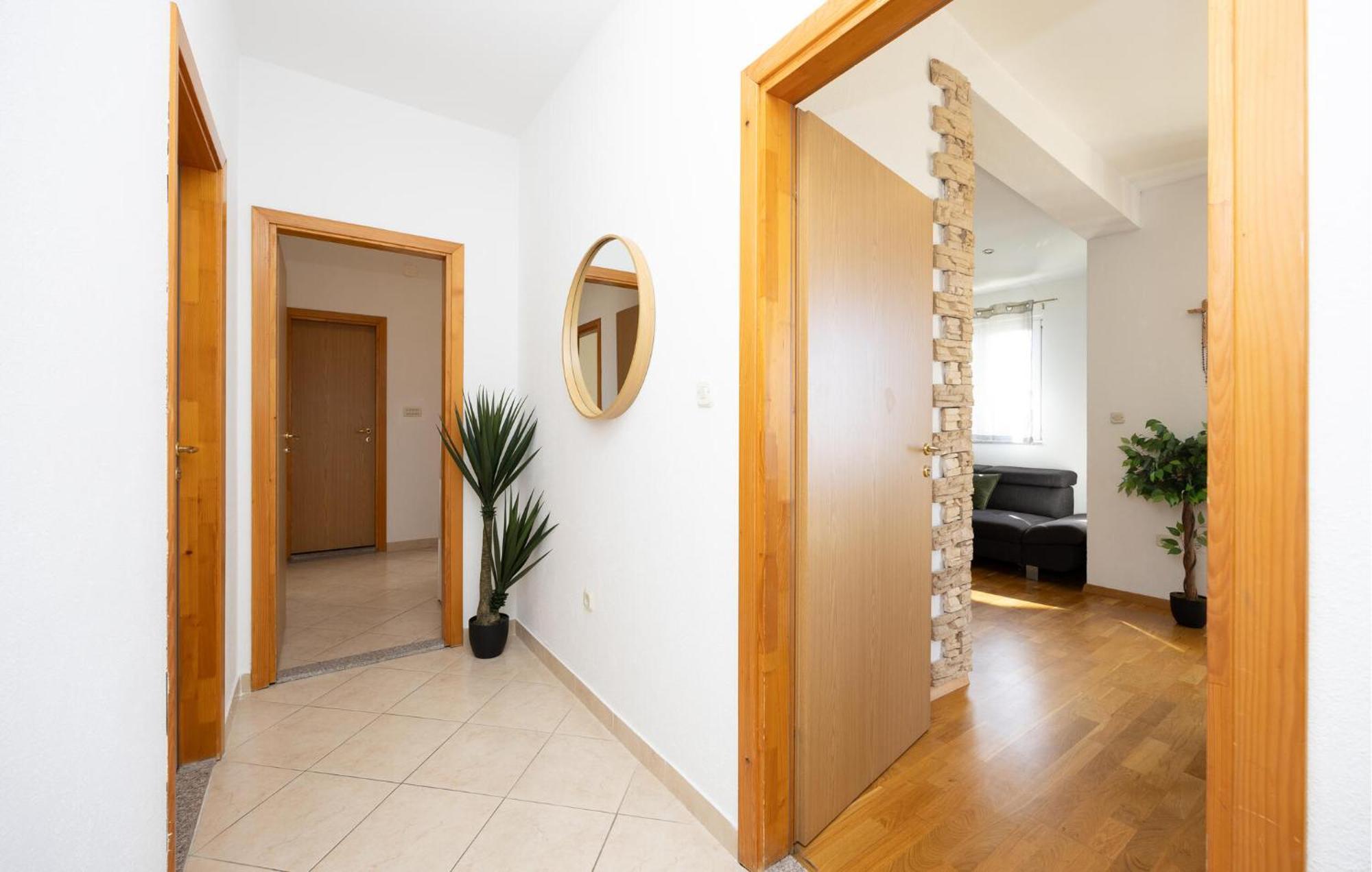 Stunning Apartment In ماكارسكا المظهر الخارجي الصورة