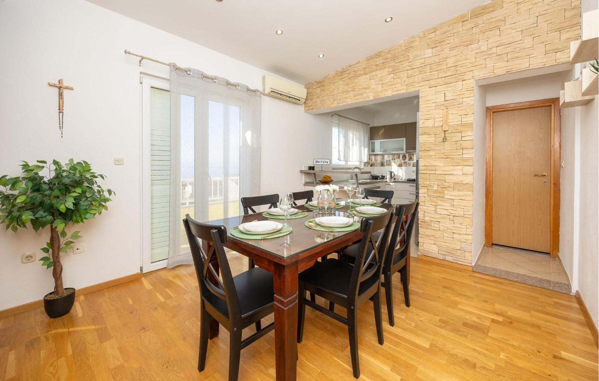 Stunning Apartment In ماكارسكا المظهر الخارجي الصورة